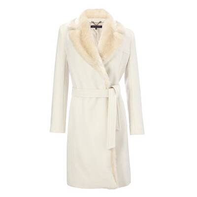 Rot als feuriges Style-Statement