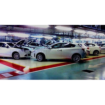 Erste Fotos des italienischen Beaus im Netz aufgetaucht