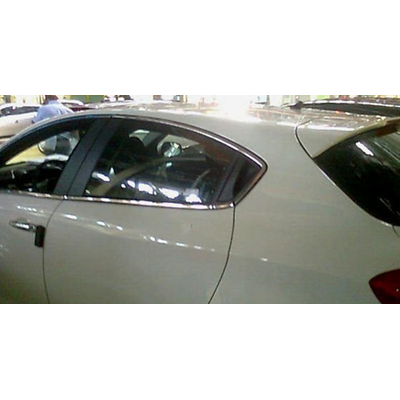 Erste Fotos des italienischen Beaus im Netz aufgetaucht