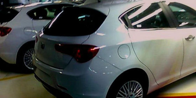 Erste Fotos des italienischen Beaus im Netz aufgetaucht