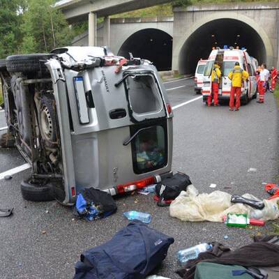 Die Bilder vom Unfall auf der A2