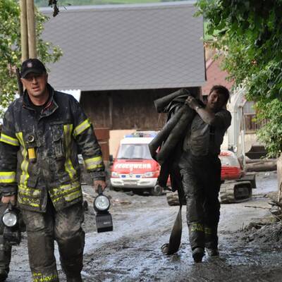 Heftige Unwetter sorgen für Chaos im Land