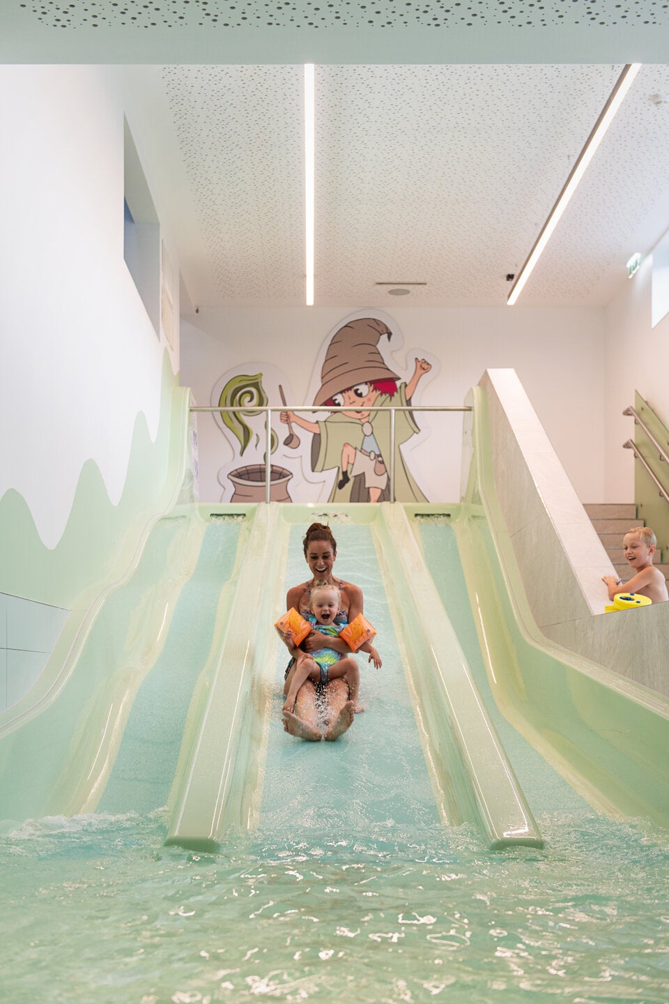 Die Ferienwelt bietet auch bei kühlerem Wetter genug Platz zum Austoben.  