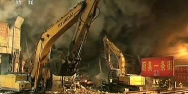 Gro&szlig;brand in Lagerhaus