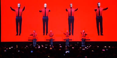 "Kraftwerk" begeistern Fans