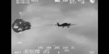 Fallschirm rettet Flugzeug