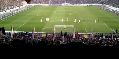 Alaba erzielt Traumtor bei Bayern-Sieg