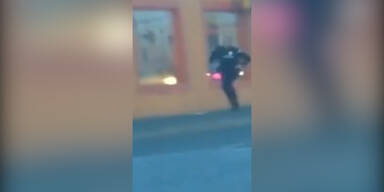 Polizisten erschie&szlig;en Fl&uuml;chtenden