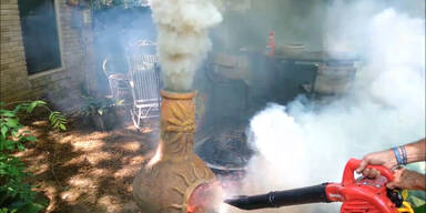 Griller wird zum Vulkan umfunktioniert