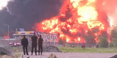 Großbrand in Treibstofflager