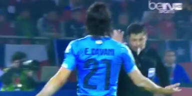 Chile nach Witz-Rot für Cavani weiter