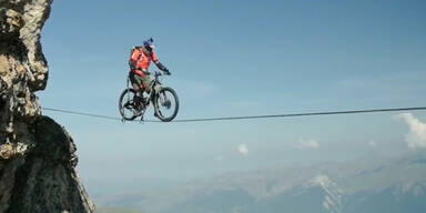 150922_Paragliding.Standbild001 - Kopie.jpg