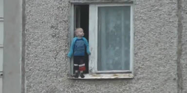 151001_KindTurnt.Standbild001 - Kopie.jpg