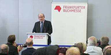 151014_SalmanRushdie.Standbild001.jpg