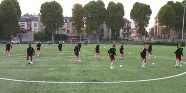 151023_CompiFussballtraining.Standbild001.jpg