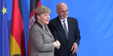 151203_MerkelGhaniAfghanistan.Standbild001.jpg