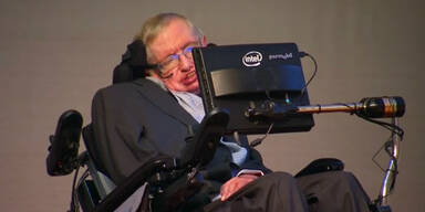 151217_StephenHawking.Standbild001.jpg