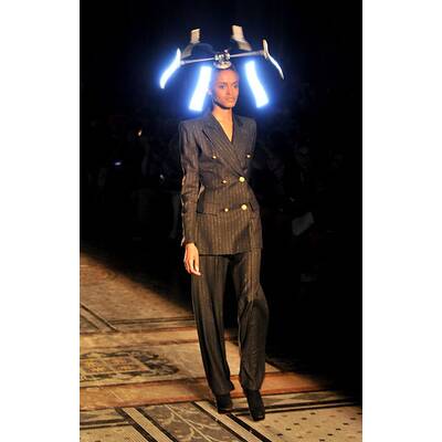 Philip Treacy F/S 2013