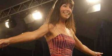 Spitzensportler zeigen Mode auf dem Catwalk