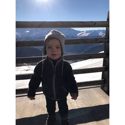 Schwedens Prinzessinnen-Kinder toben im Schnee