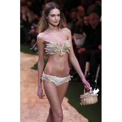 Zahia Spring/Summer 2013 Haute-Couture 