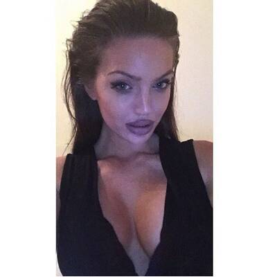 Chelsea Marr sieht aus wie Angelina Jolie!