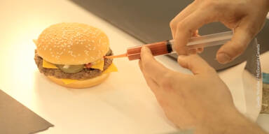 160425_MCDonaldsBehind.Standbild001 - Kopie.jpg