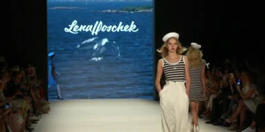 160701_LenaHoschek_FashionWeek.Standbild003.jpg