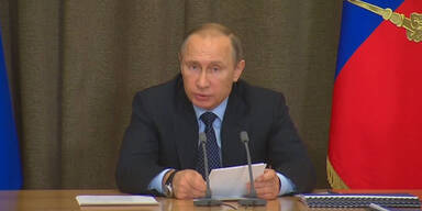 160708_VladimirPutinTot.Standbild001.jpg