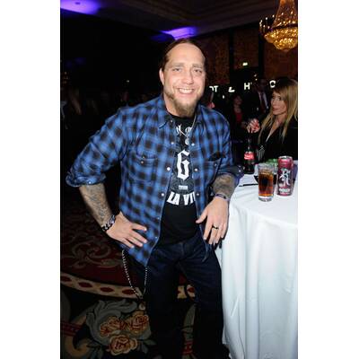 Camp-Loser Dolly Buster