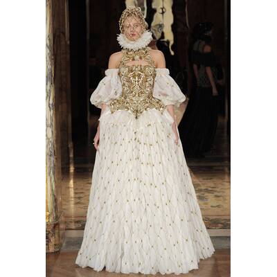 Alexander McQueen H/W 2013