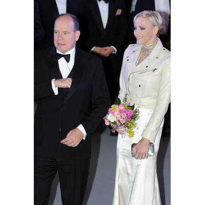 Royales Aufgebot zur Krönung