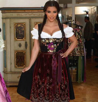 Kim Kardashian im Dirndl: Bereit fürs Oktoberfest
