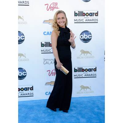 Star-Style Billboard Awards 2013