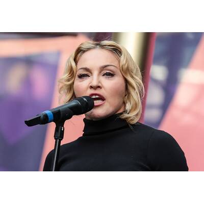 Madonna mit aufgedunsenem Gesicht