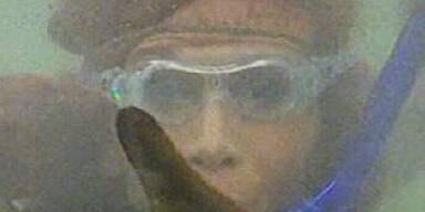 Queen Ingrid und die Känguruh-Hoden