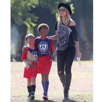 Heidi Klum mit ihren Kids und Martin Kristen beim Fußballspiel.