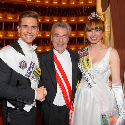 Ena Kadic: Anprobe mit La Hong