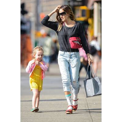 Sarah Jessica Parker: Sandalen mit Socken