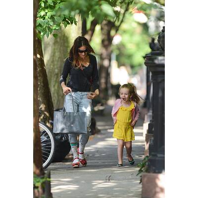 Sarah Jessica Parker: Sandalen mit Socken