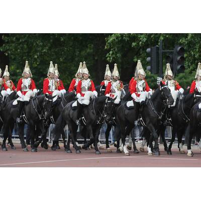 Queen feiert Geburtstag bei 