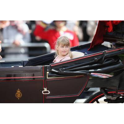 Queen feiert Geburtstag bei 