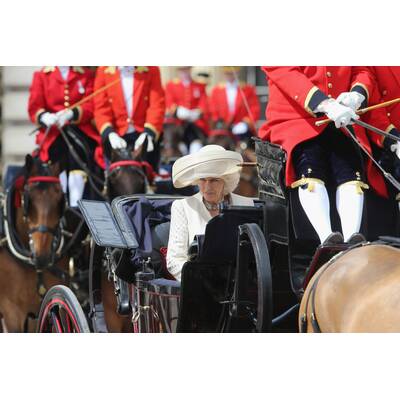 Queen feiert Geburtstag bei 