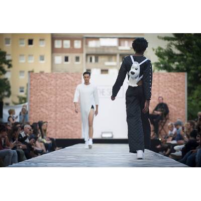 Bonnie Strange Fashion Show 