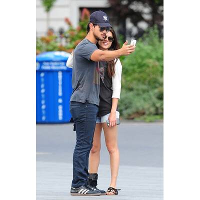 Taylor Lautner & Marie Avgeropoulos