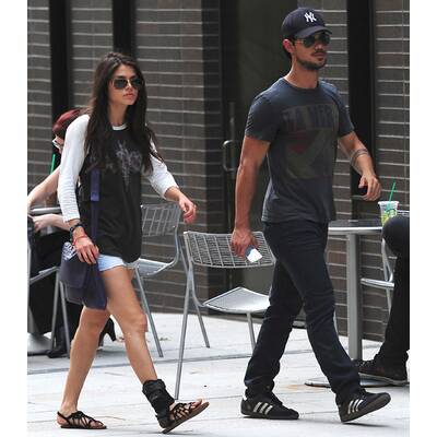 Taylor Lautner & Marie Avgeropoulos