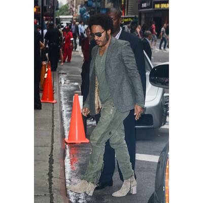 Lenny Kravitz liebt Stöckelschuhe