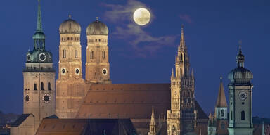 Bub (2) spazierte nachts durch M&uuml;nchen