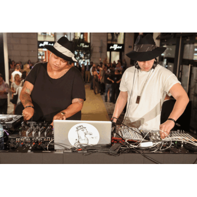 Vogue's Fashion Night Out 2016