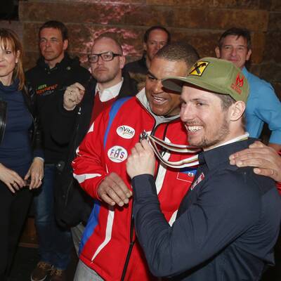 So feierte Hirscher seine Silbermedaille